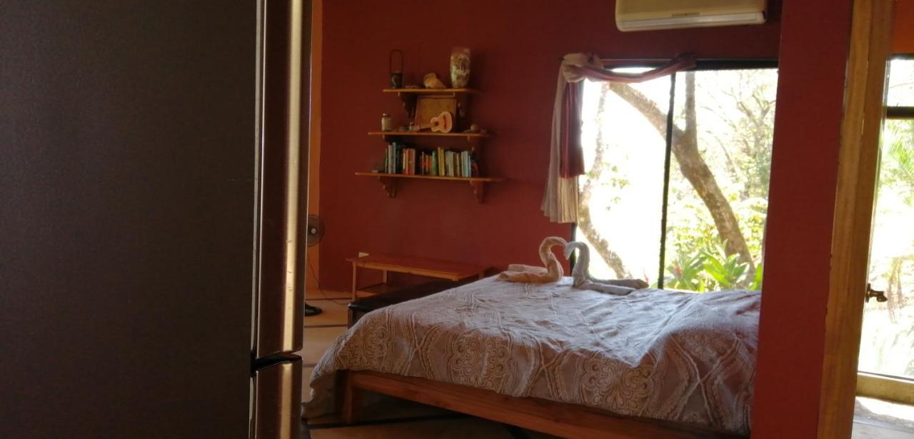 Howlers Bay Hotel โบกา ชิกา ภายนอก รูปภาพ